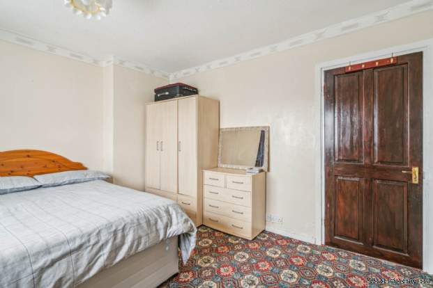 Additional Property Image 3 bedroom Semi Detached for sale in Watford 10
