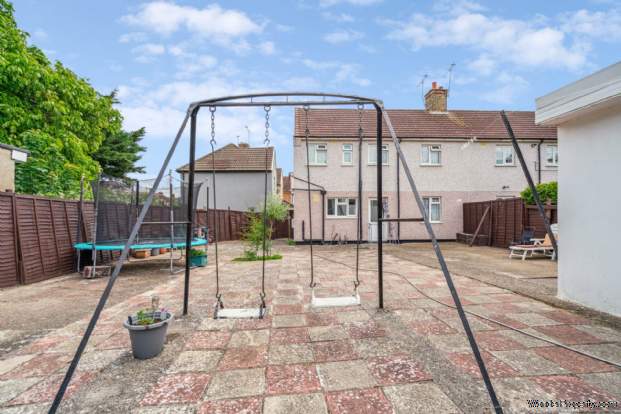 Additional Property Image 3 bedroom Semi Detached for sale in Watford 14