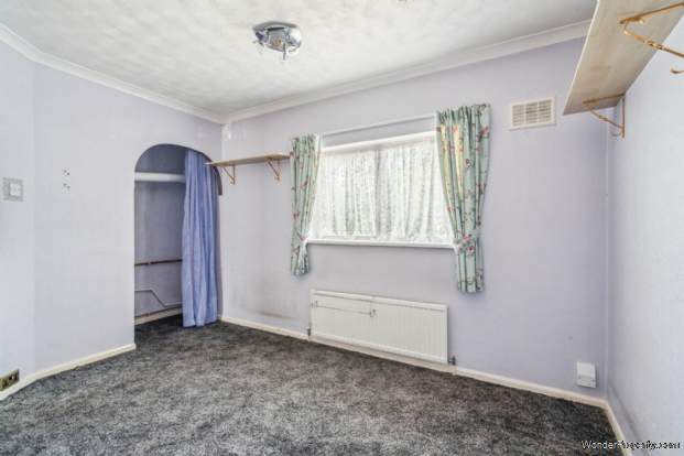 Additional Property Image 3 bedroom Terraced for sale in Watford 9