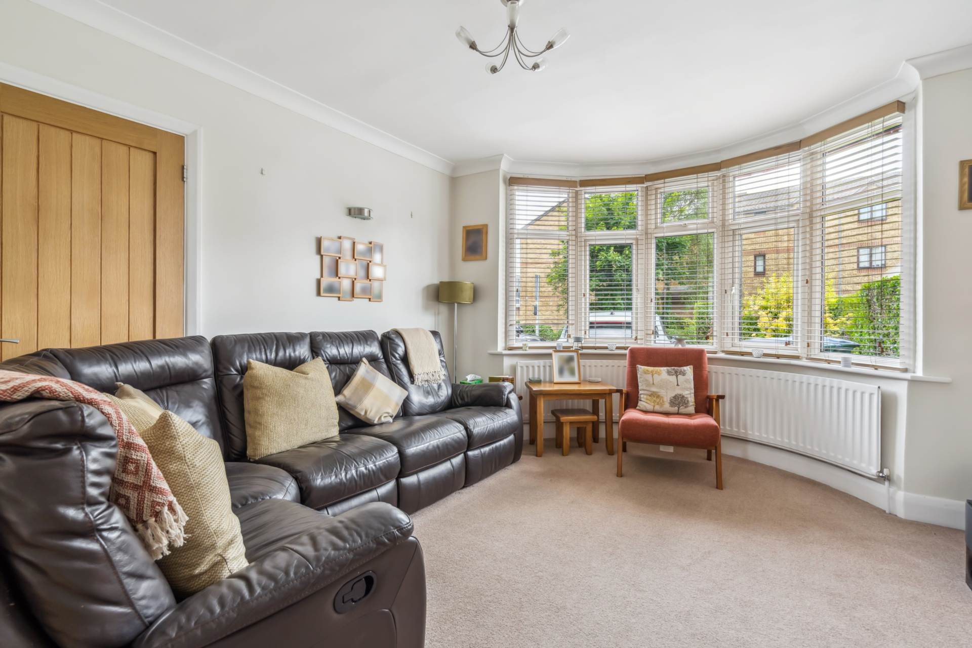 Additional Property Image 4 bedroom Semi Detached for sale in Watford 2