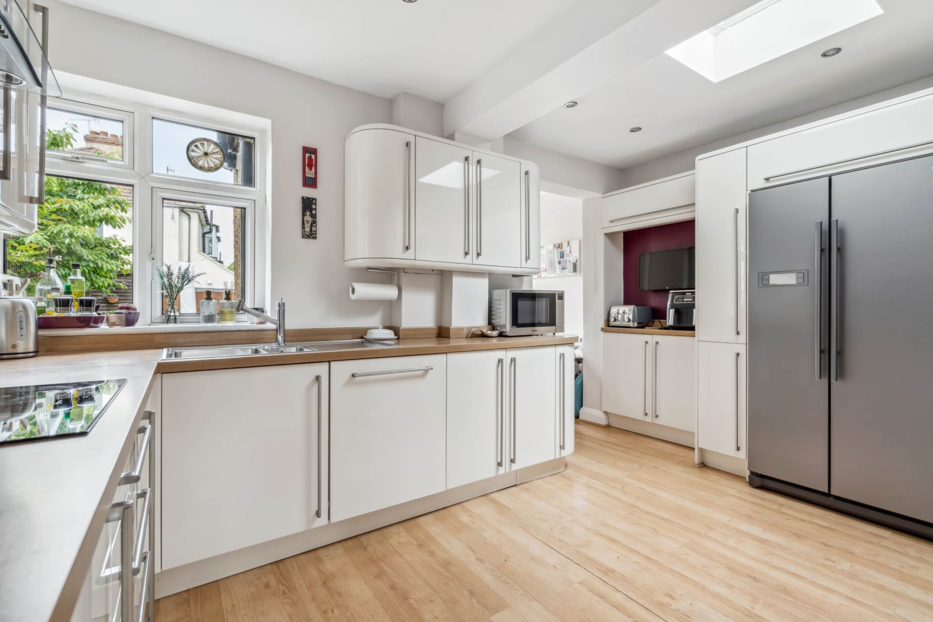 Additional Property Image 4 bedroom Semi Detached for sale in Watford 8