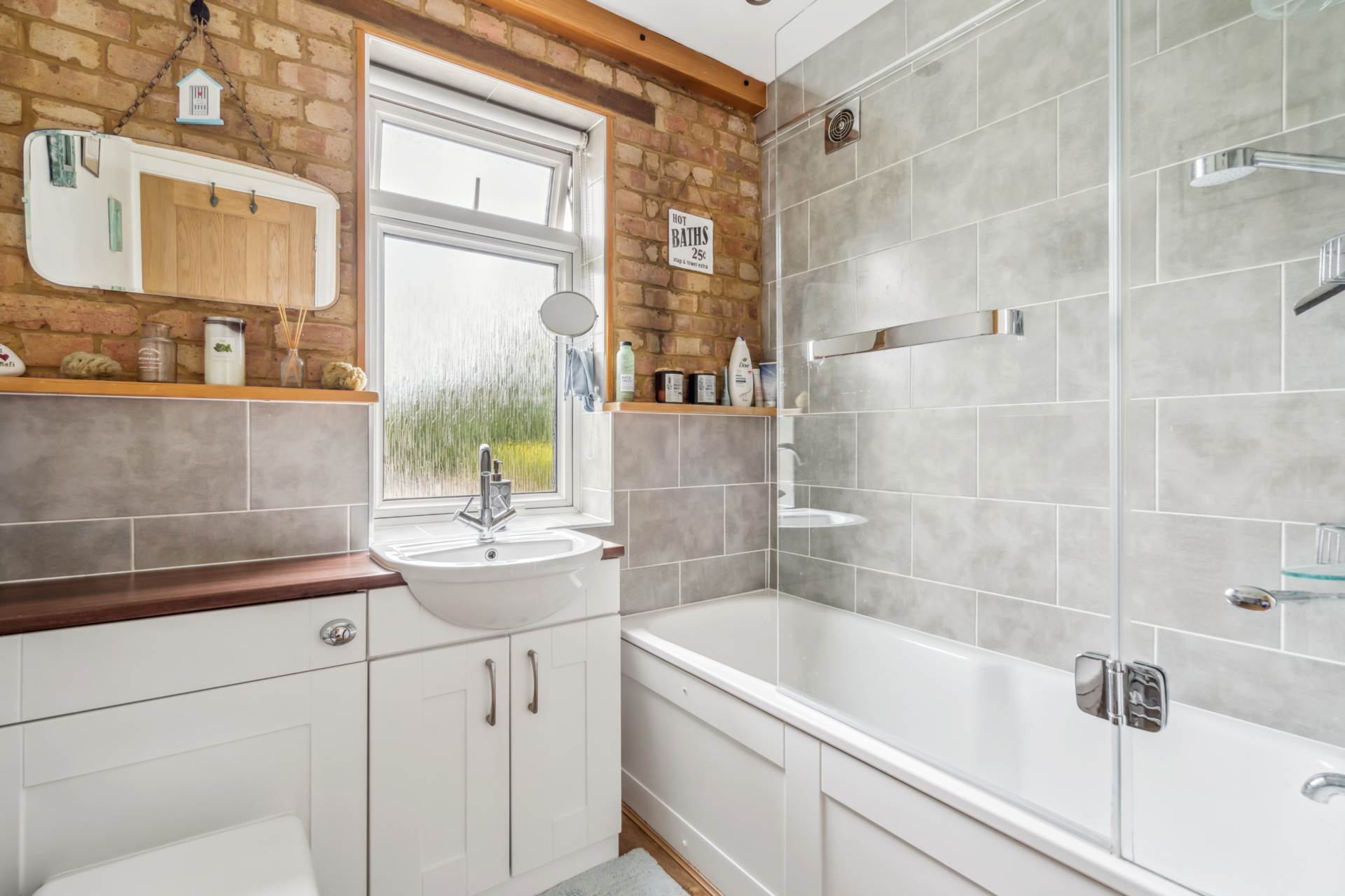 Additional Property Image 4 bedroom Semi Detached for sale in Watford 14