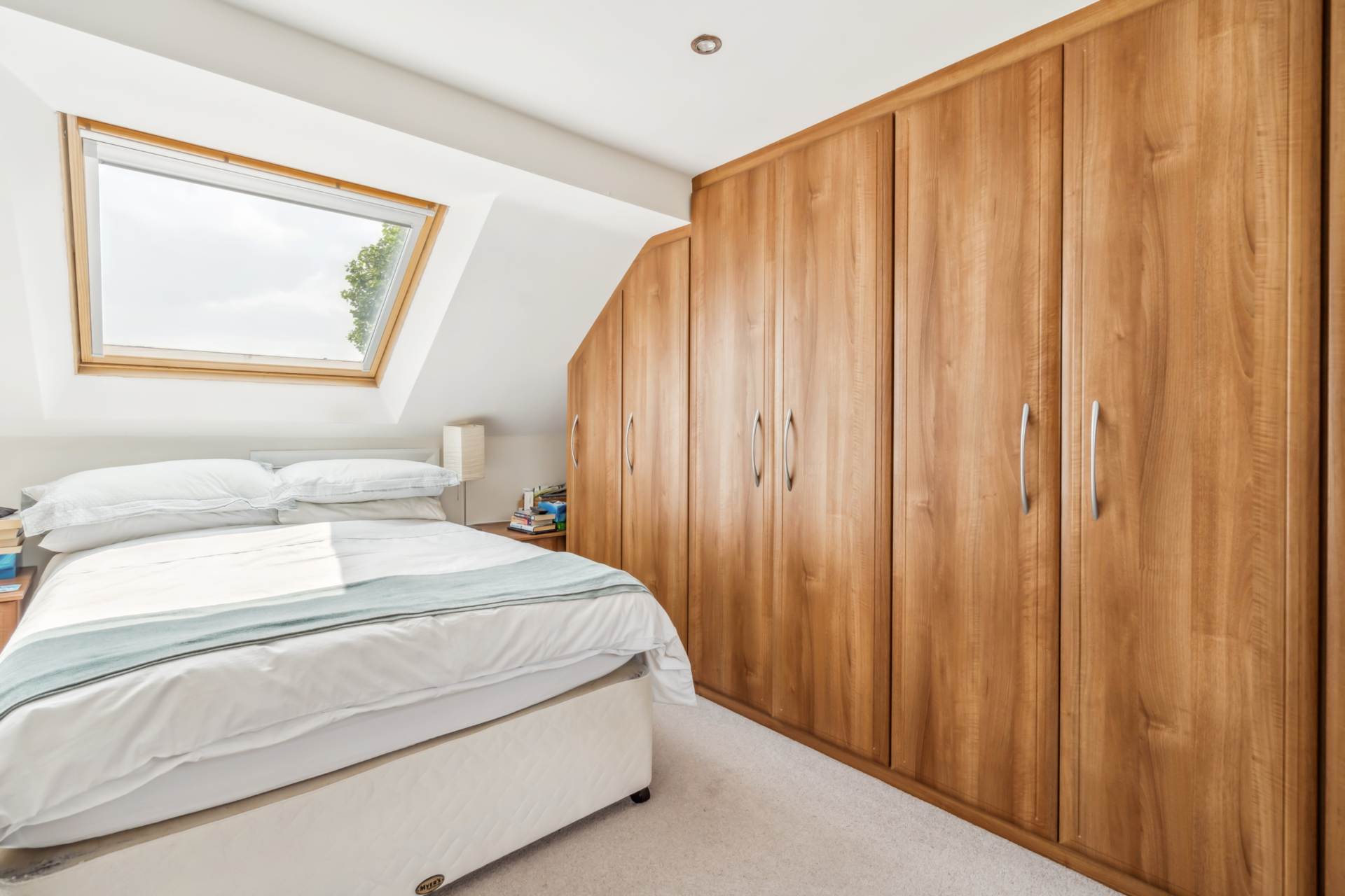 Additional Property Image 4 bedroom Semi Detached for sale in Watford 15
