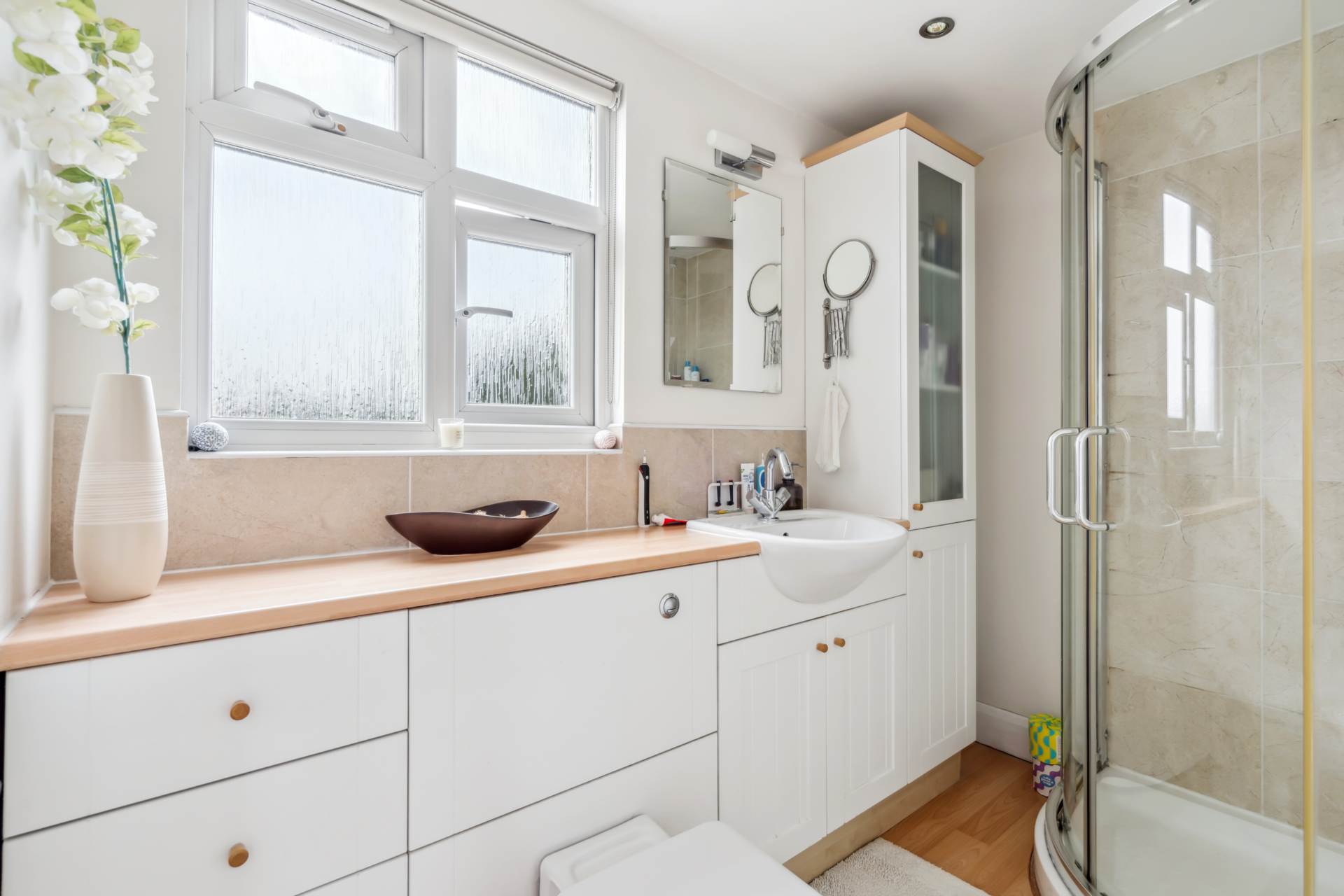 Additional Property Image 4 bedroom Semi Detached for sale in Watford 17