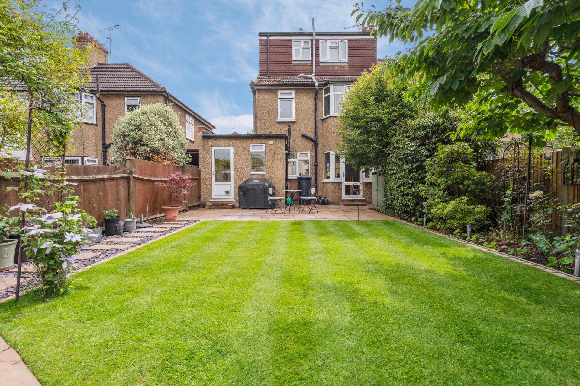 Additional Property Image 4 bedroom Semi Detached for sale in Watford 19