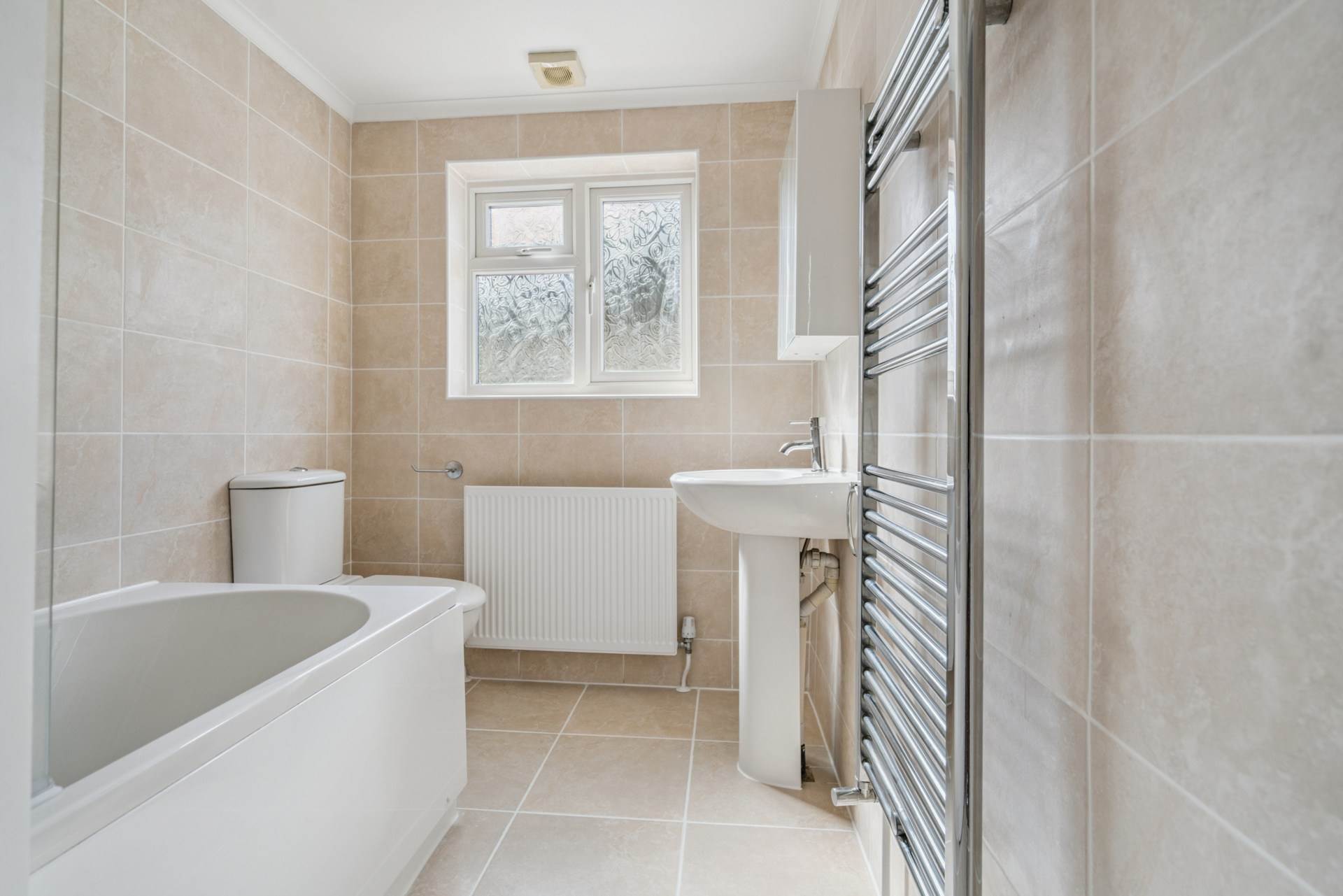 Additional Property Image 2 bedroom Semi Detached Bungalow for sale in Watford 10