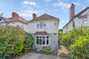 3 bedroom Detached for sale in Watford