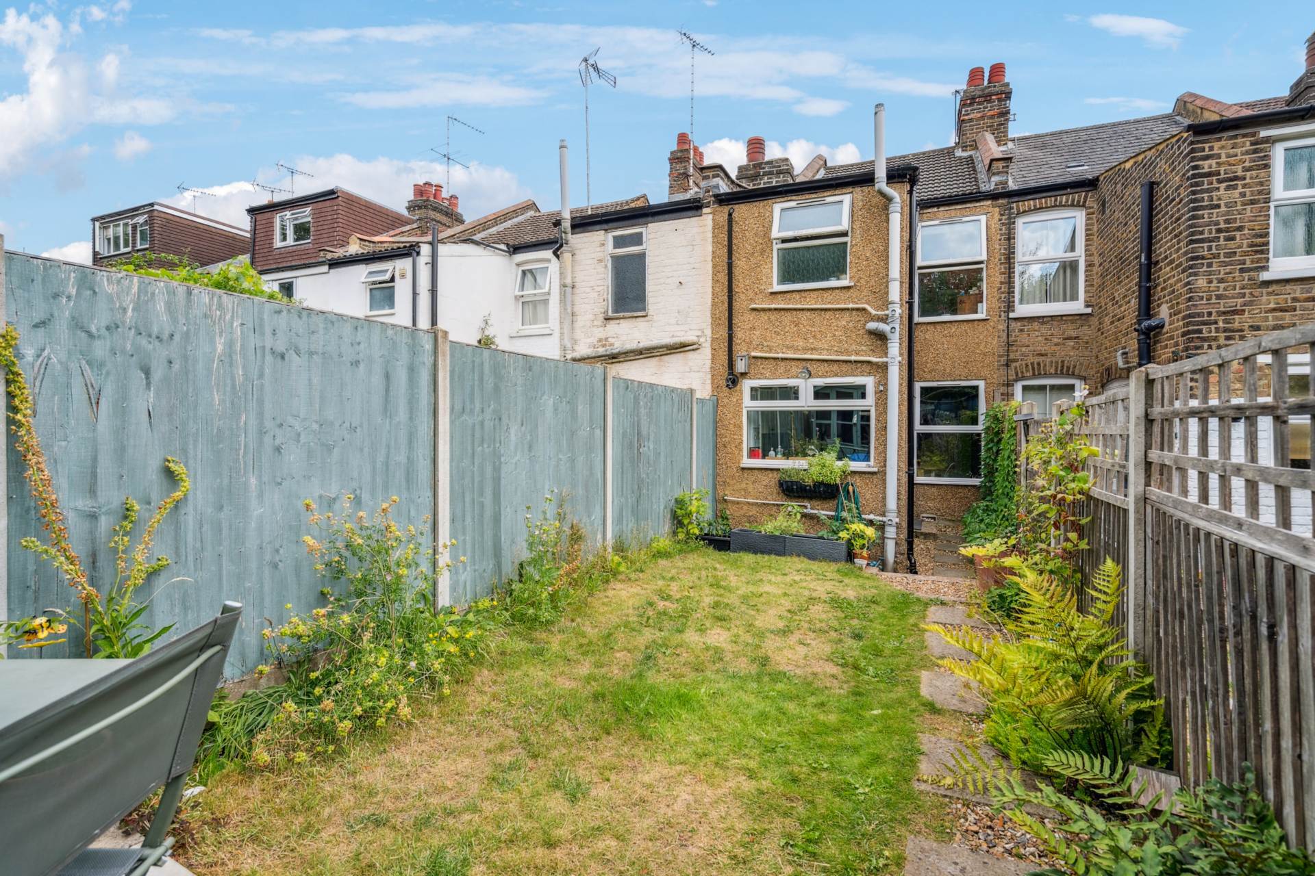 Additional Property Image 2 bedroom Terraced for sale in Watford 11