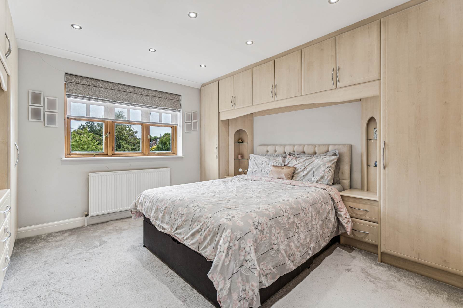 Additional Property Image 4 bedroom Detached for sale in Watford 12