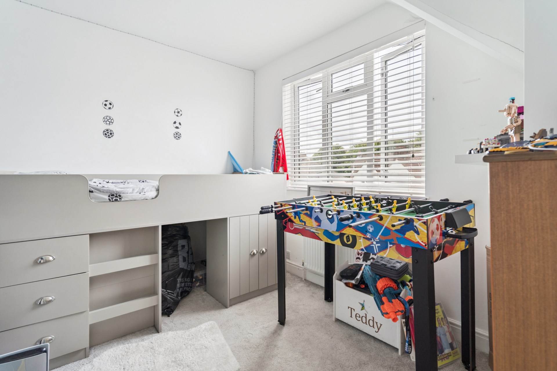 Additional Property Image 3 bedroom Semi Detached for sale in Kings Langley 11