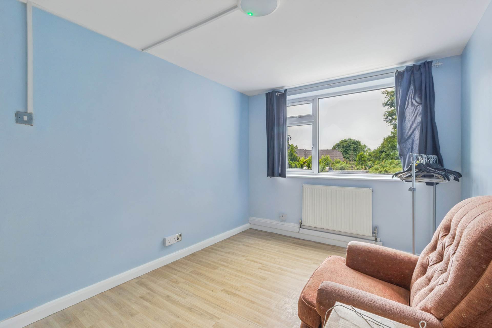 Additional Property Image 2 bedroom Maisonette for sale in Watford 8