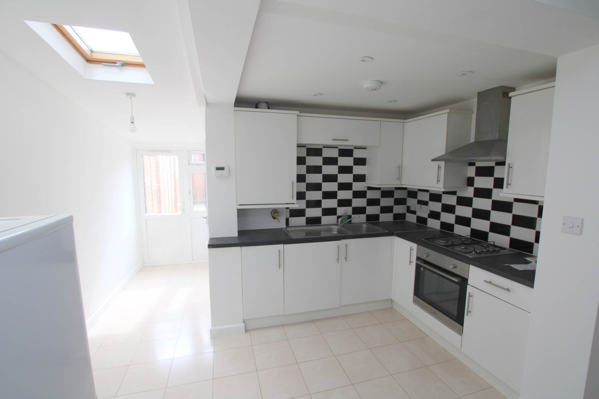Additional Property Image 1 bedroom Apartment to rent in Watford 3