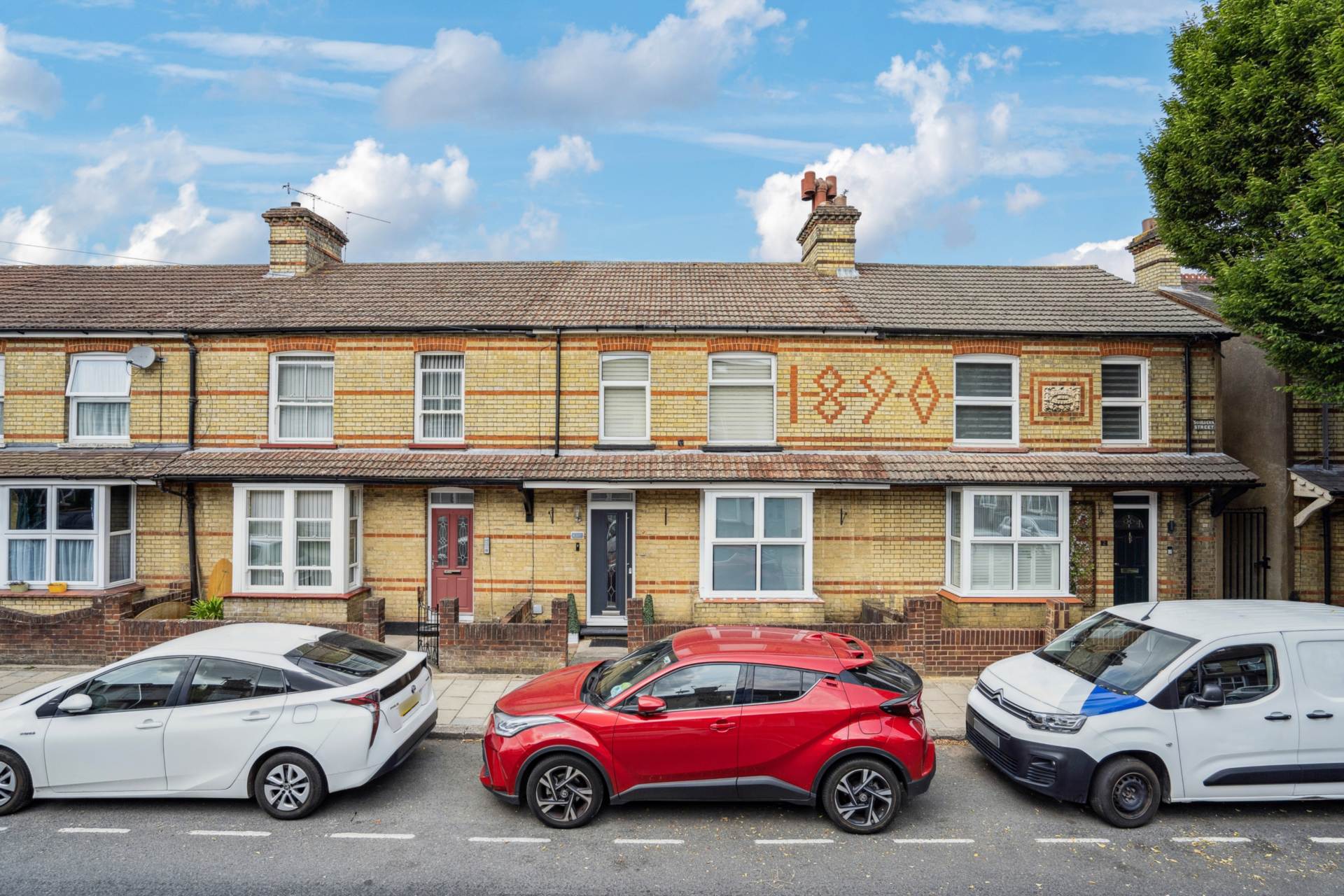 3 bedroom Terraced for sale in Watford