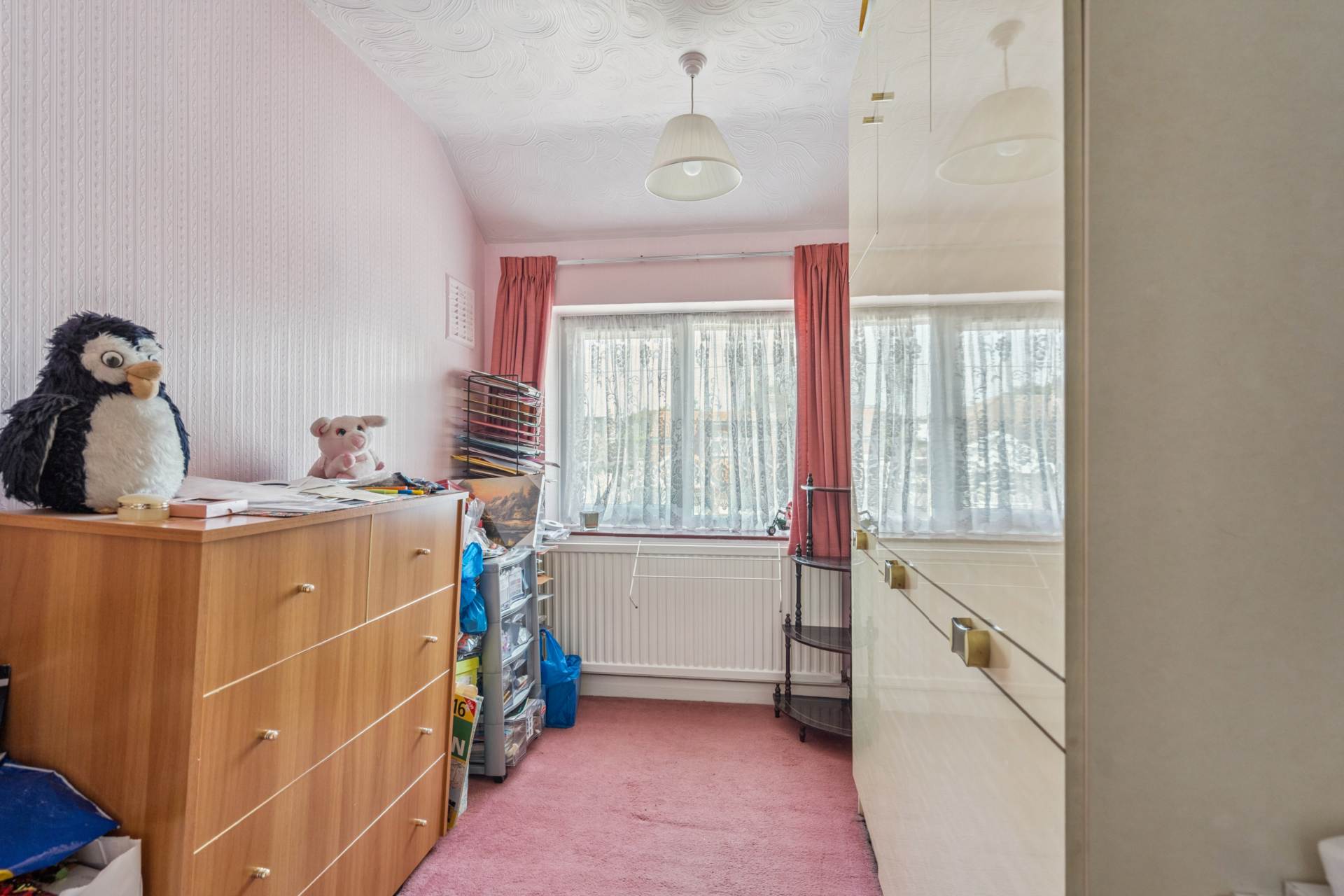 Additional Property Image 3 bedroom Semi Detached for sale in Watford 7