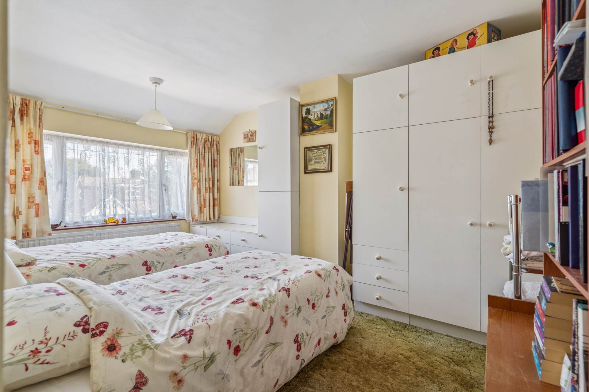 Additional Property Image 3 bedroom Semi Detached for sale in Watford 8