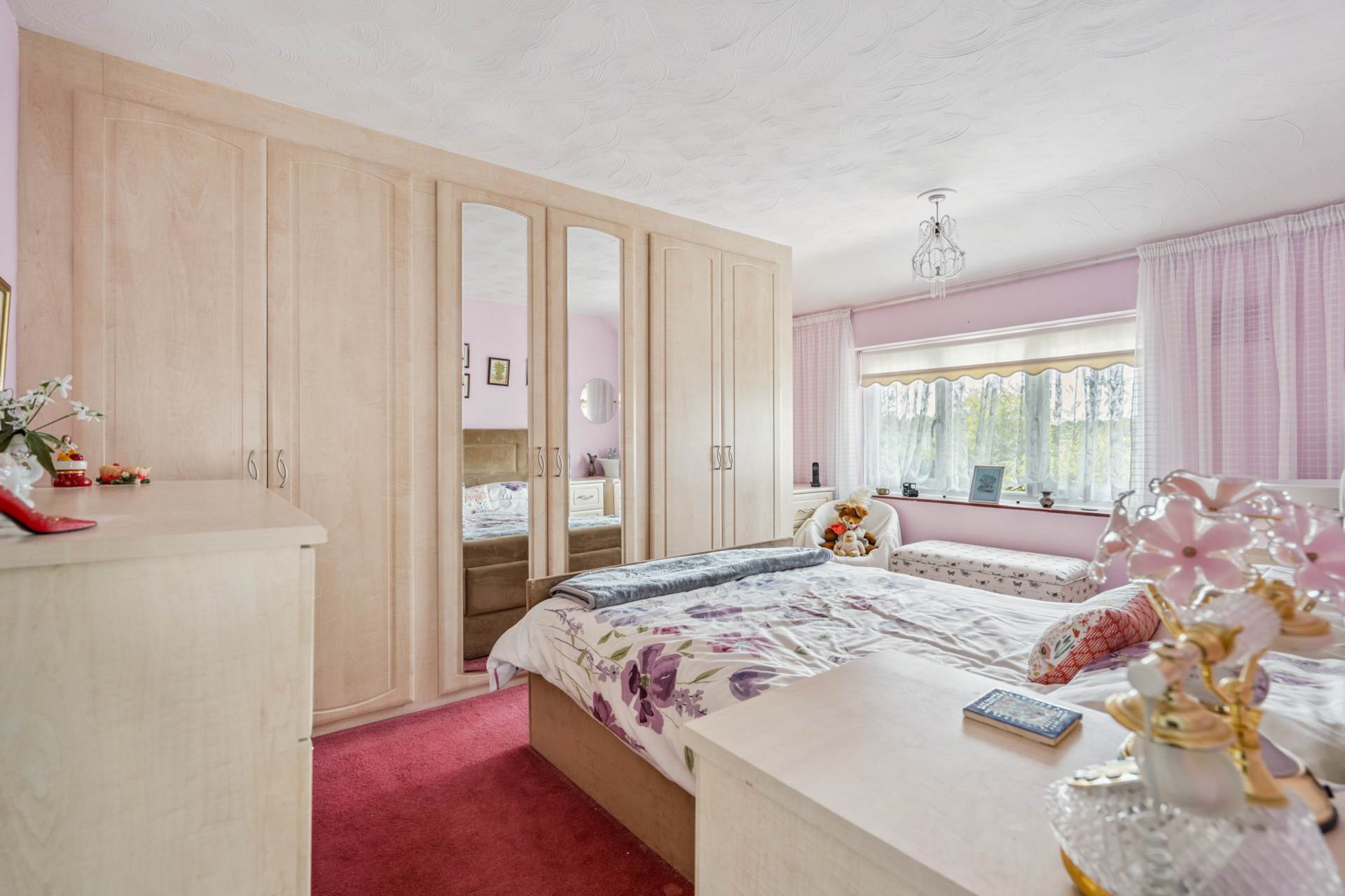 Additional Property Image 3 bedroom Semi Detached for sale in Watford 9
