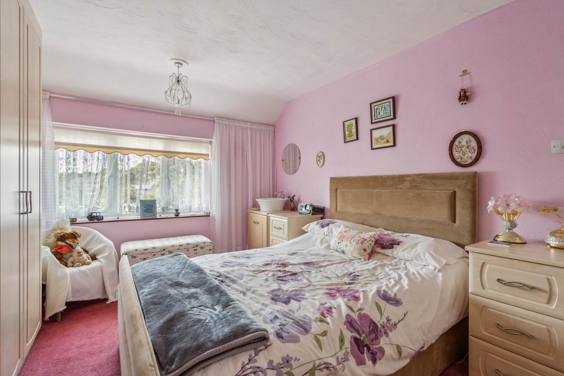 Additional Property Image 3 bedroom Semi Detached for sale in Watford 10