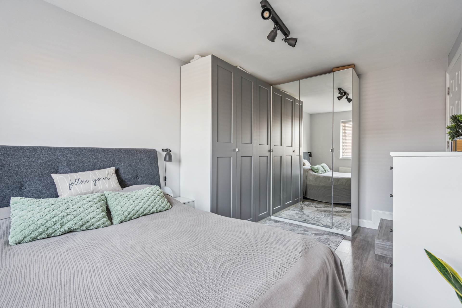 Additional Property Image 1 bedroom Flat for sale in Watford 5