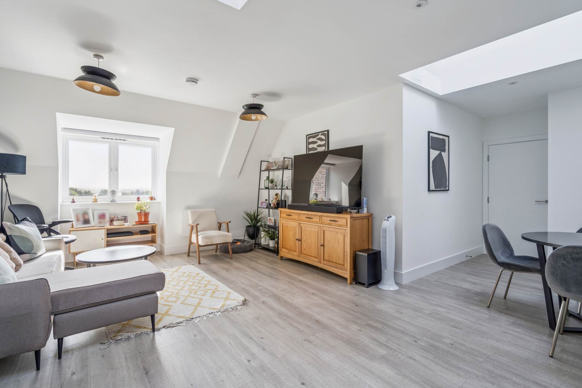 Additional Property Image 2 bedroom Flat for sale in Watford 4