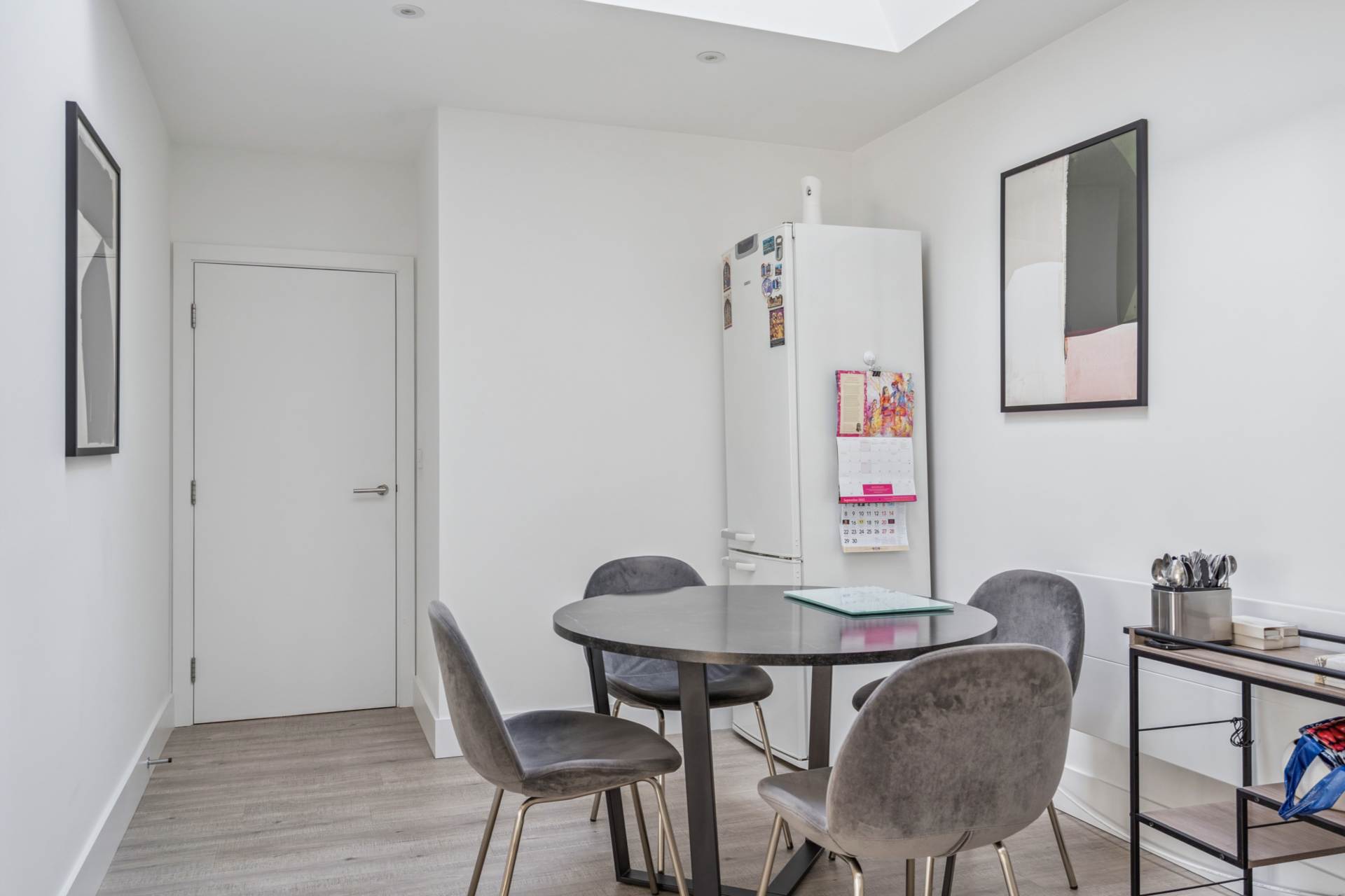 Additional Property Image 2 bedroom Flat for sale in Watford 6