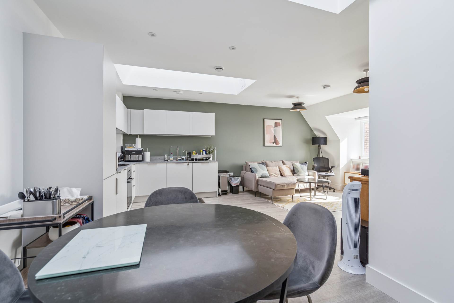Additional Property Image 2 bedroom Flat for sale in Watford 9