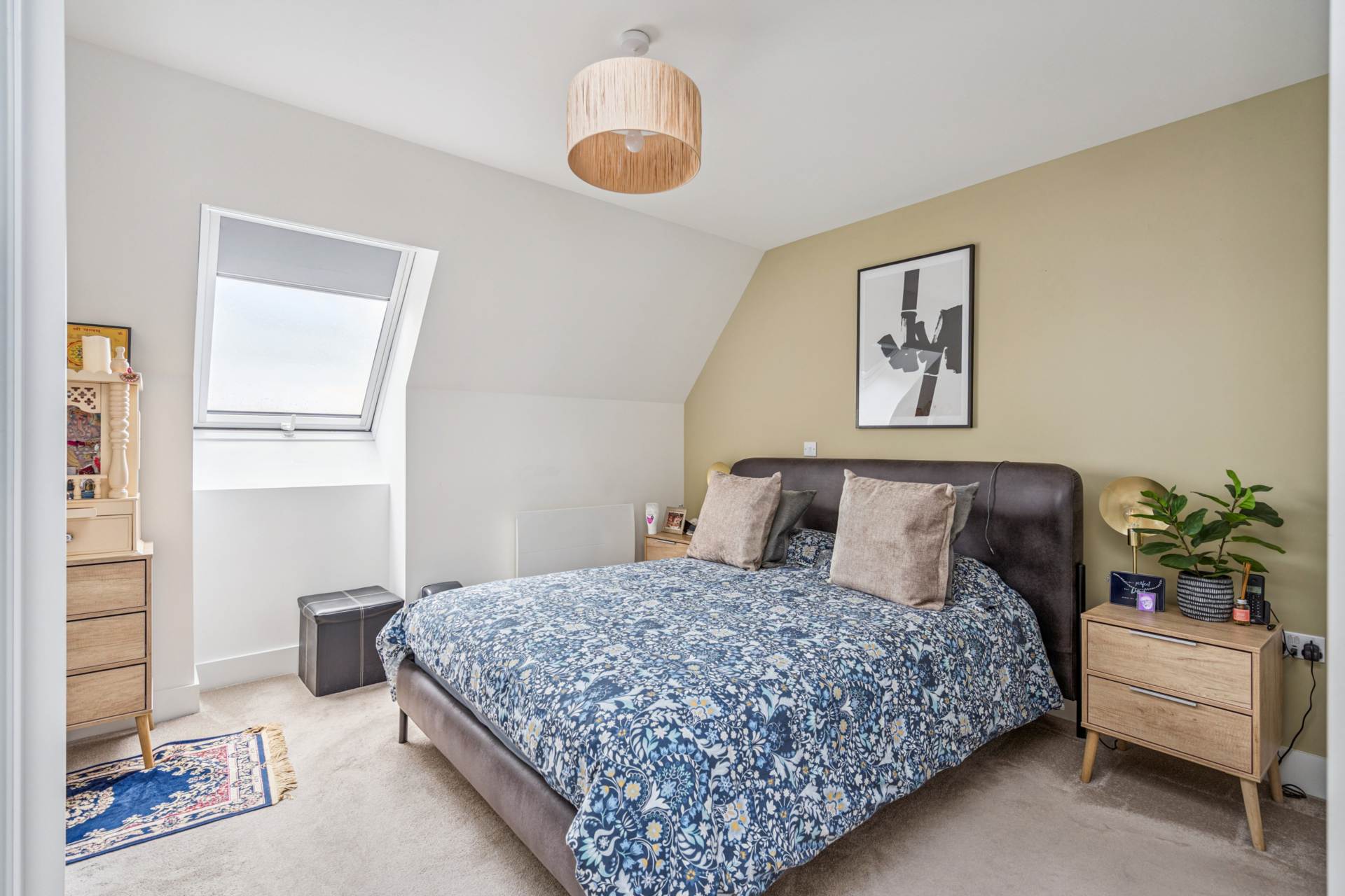 Additional Property Image 2 bedroom Flat for sale in Watford 10