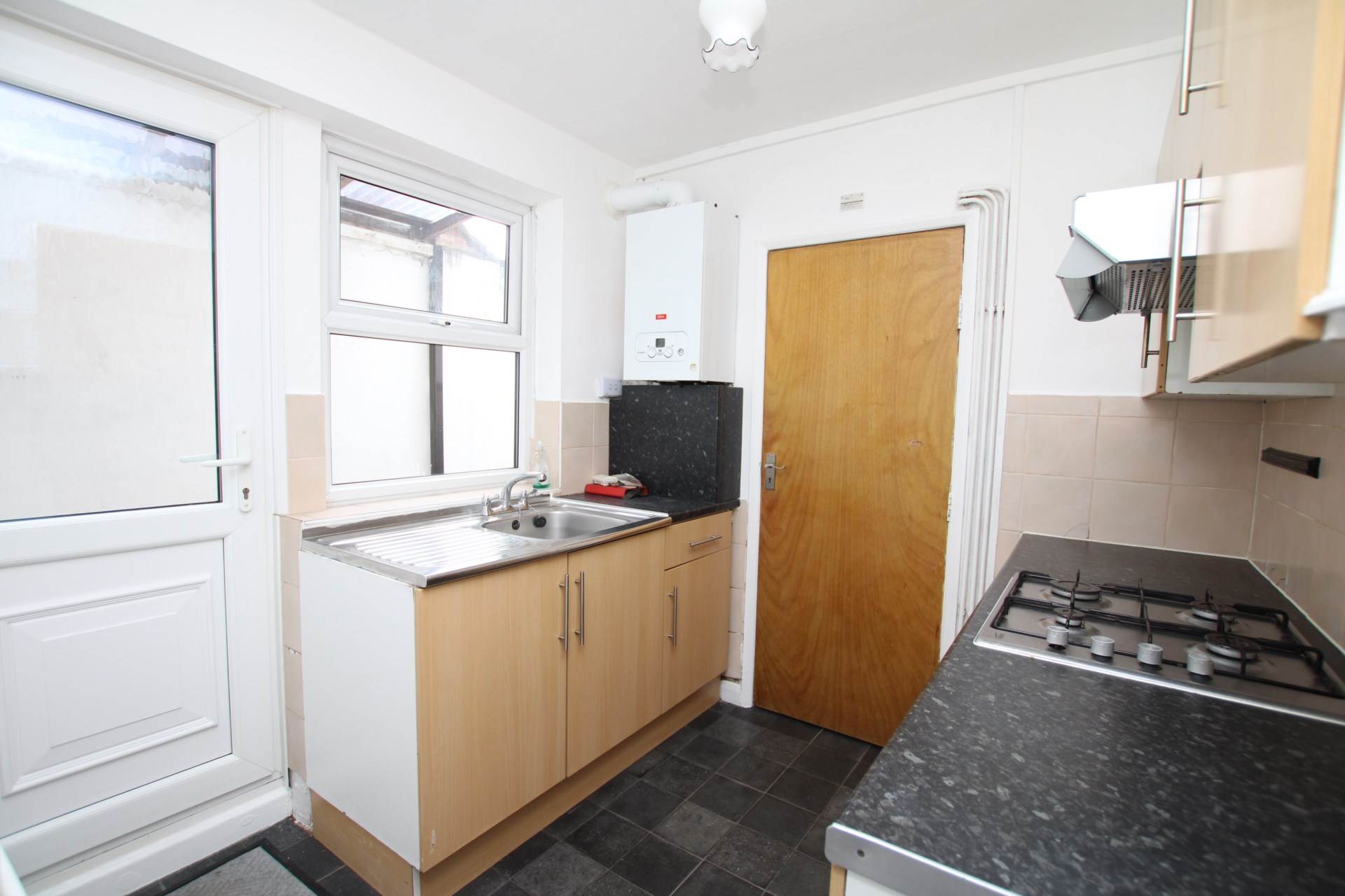 Additional Property Image 3 bedroom Terraced for sale in Watford 4