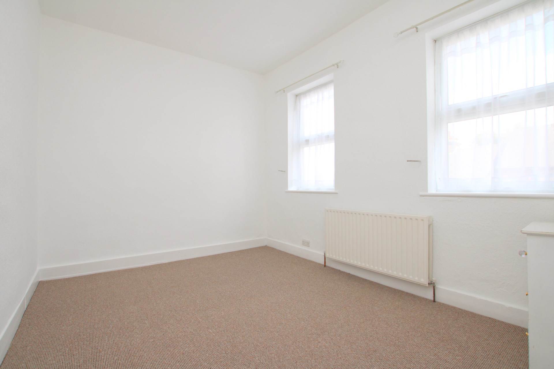 Additional Property Image 3 bedroom Terraced for sale in Watford 6