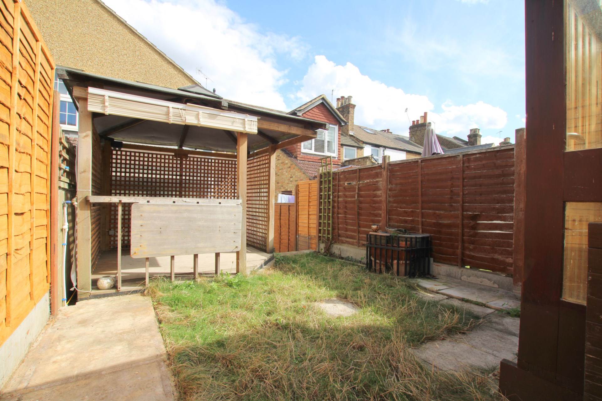 Additional Property Image 3 bedroom Terraced for sale in Watford 13