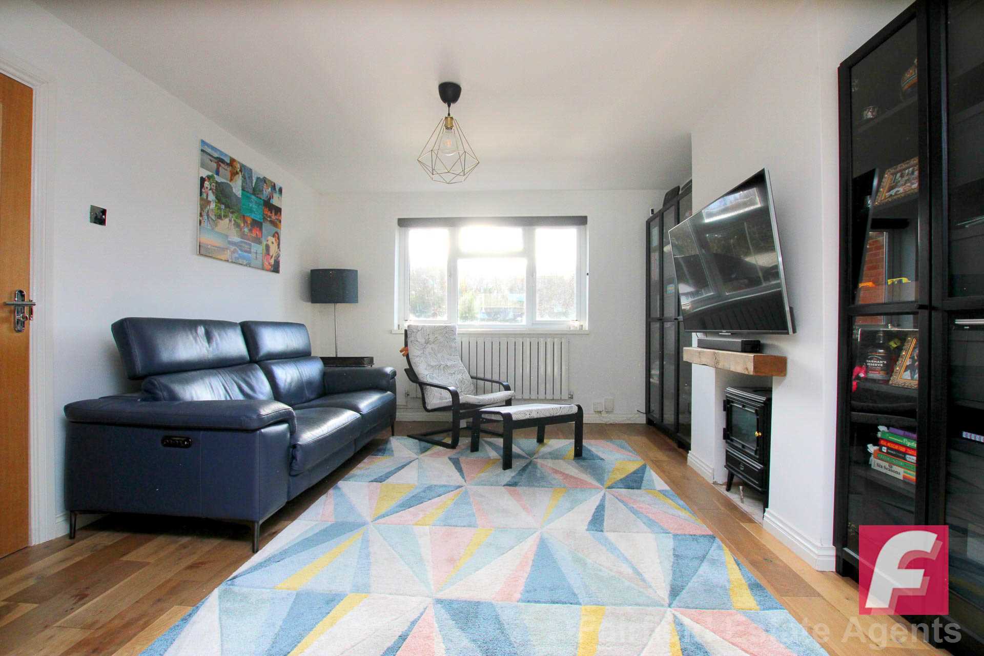 Additional Property Image 3 bedroom Semi Detached for sale in Bushey 3