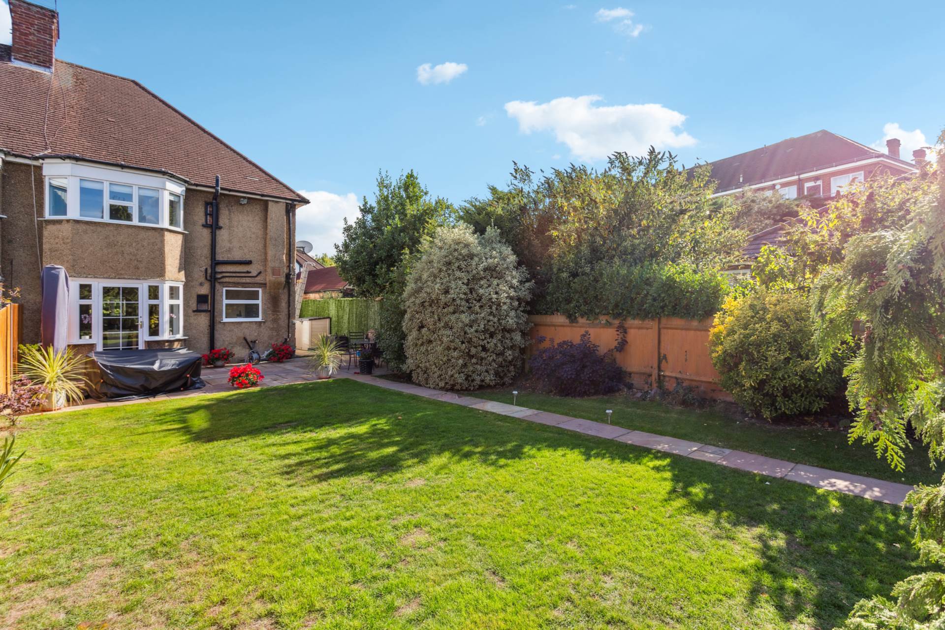 Additional Property Image 3 bedroom Semi Detached for sale in Watford 17