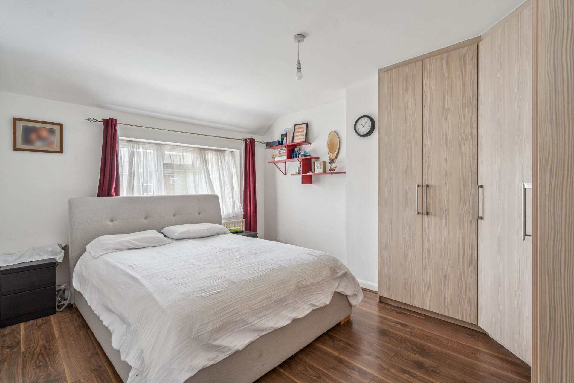 Additional Property Image 3 bedroom Semi Detached for sale in Watford 5