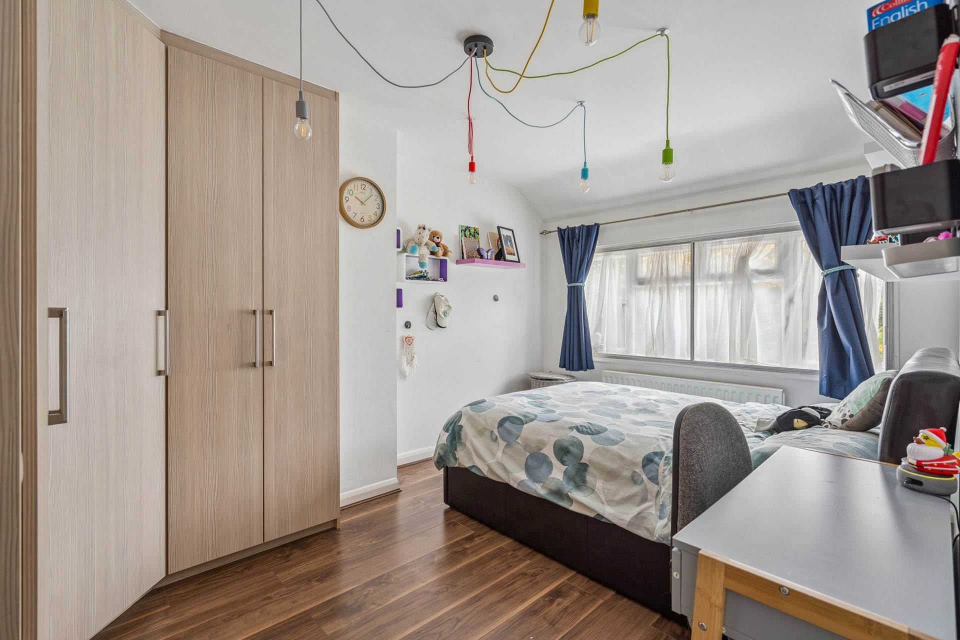 Additional Property Image 3 bedroom Semi Detached for sale in Watford 6
