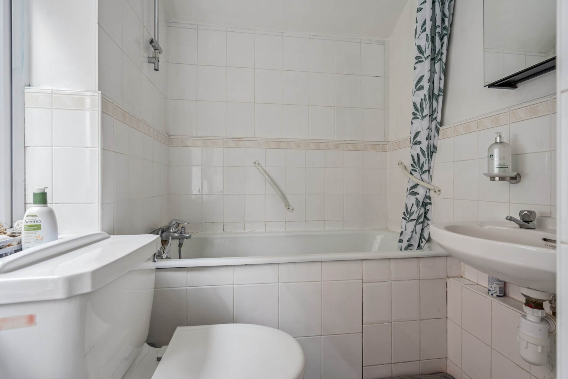 Additional Property Image 3 bedroom Semi Detached for sale in Watford 8