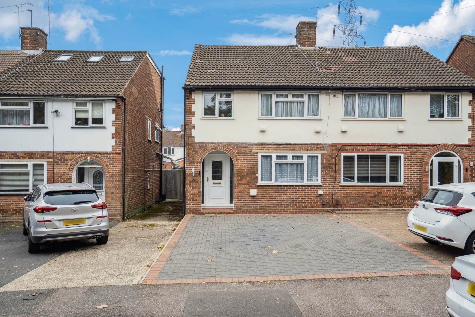 Additional Property Image 3 bedroom Semi Detached for sale in Watford 11