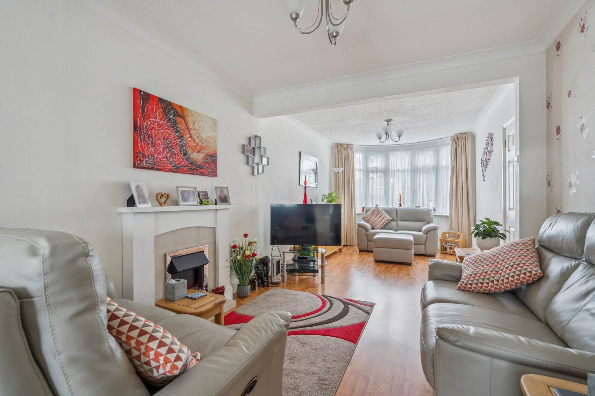 Additional Property Image 3 bedroom Semi Detached for sale in Watford 3