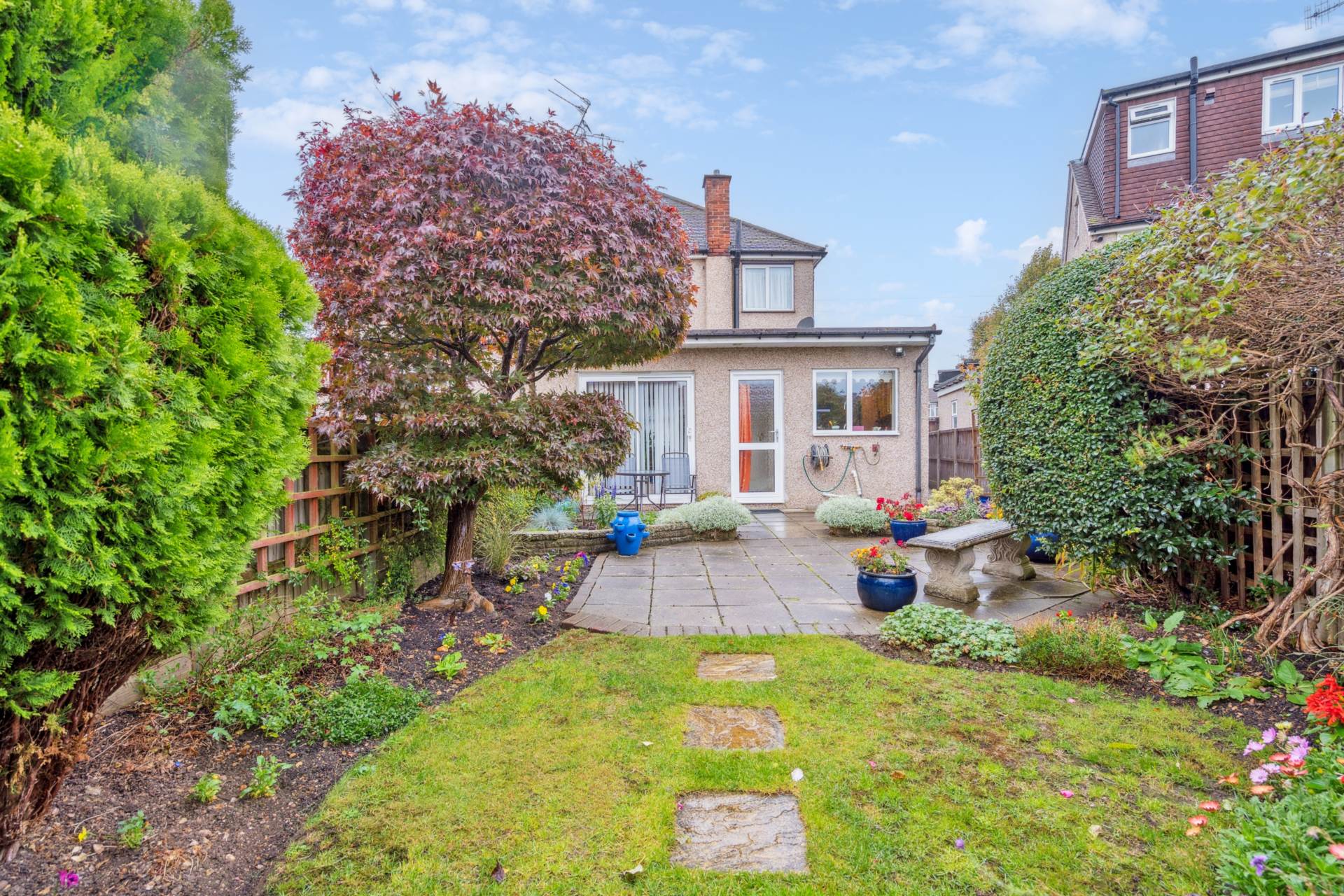 Additional Property Image 3 bedroom Semi Detached for sale in Watford 12