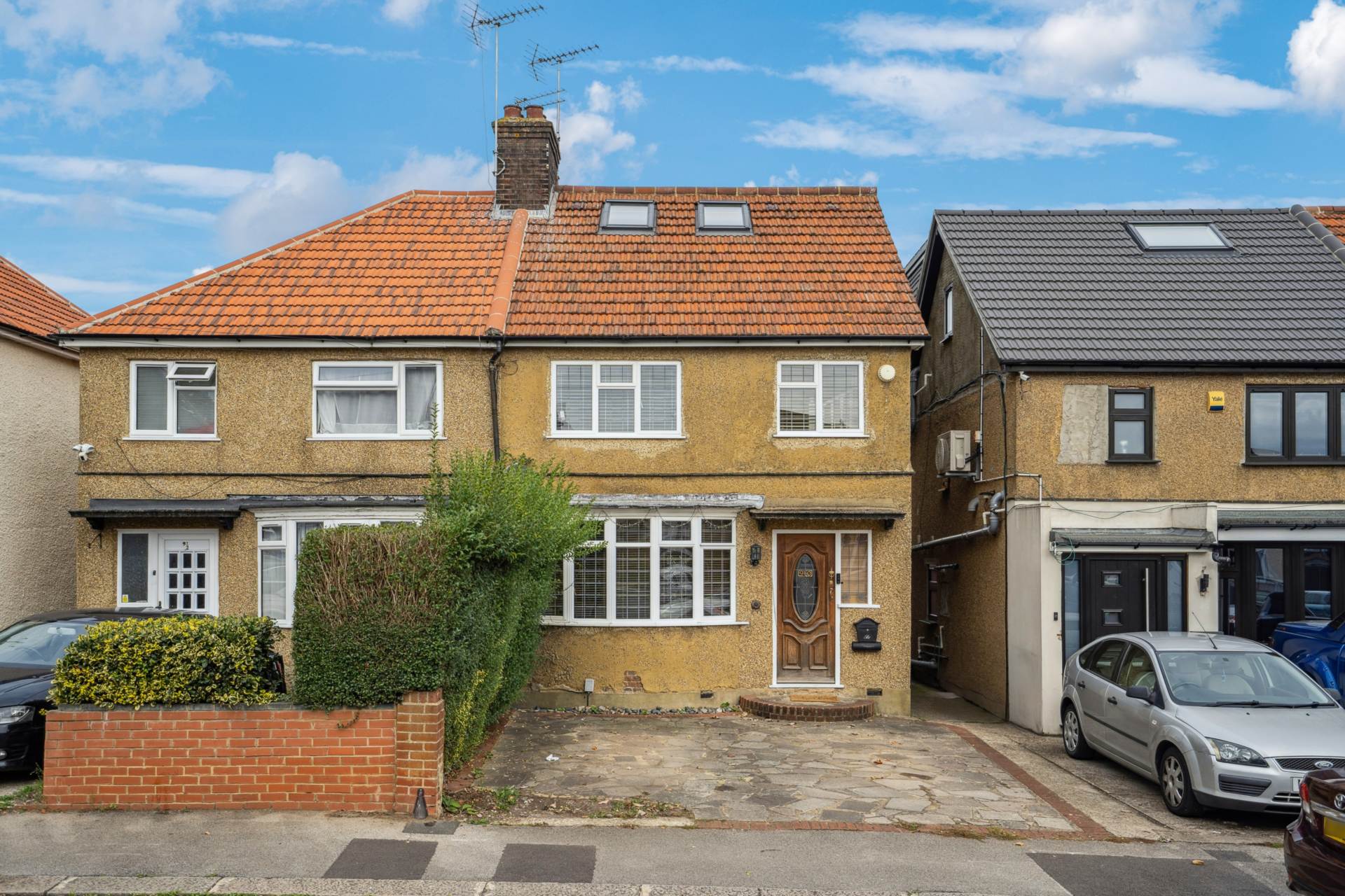 3 bedroom Semi Detached for sale in Watford