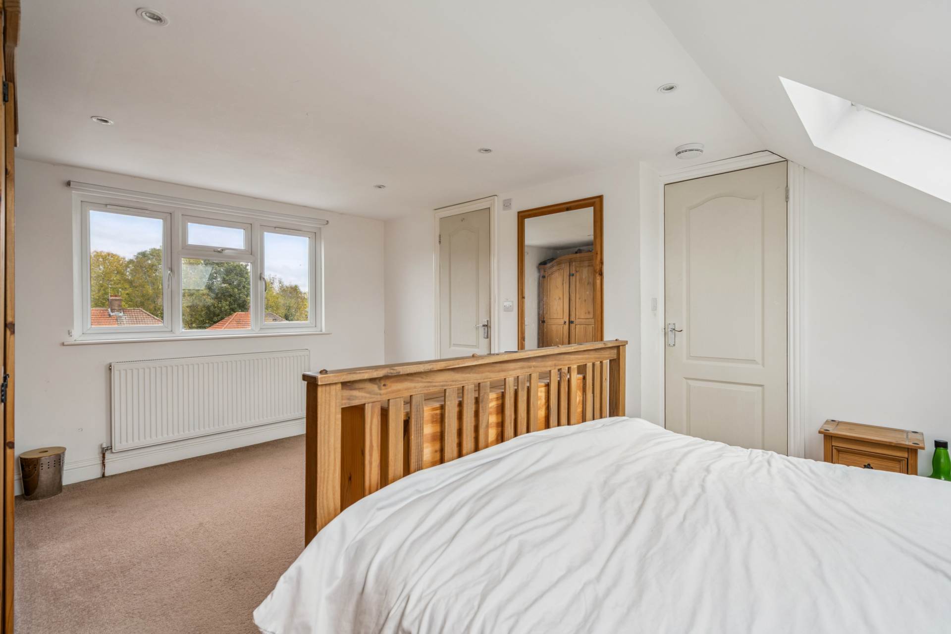 Additional Property Image 3 bedroom Semi Detached for sale in Watford 7