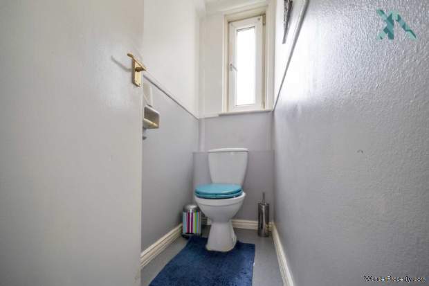 Additional Property Image 1 bedroom Flat for sale in London 7
