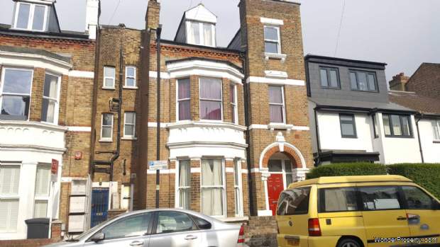 Additional Property Image 1 bedroom Flat for sale in London 10