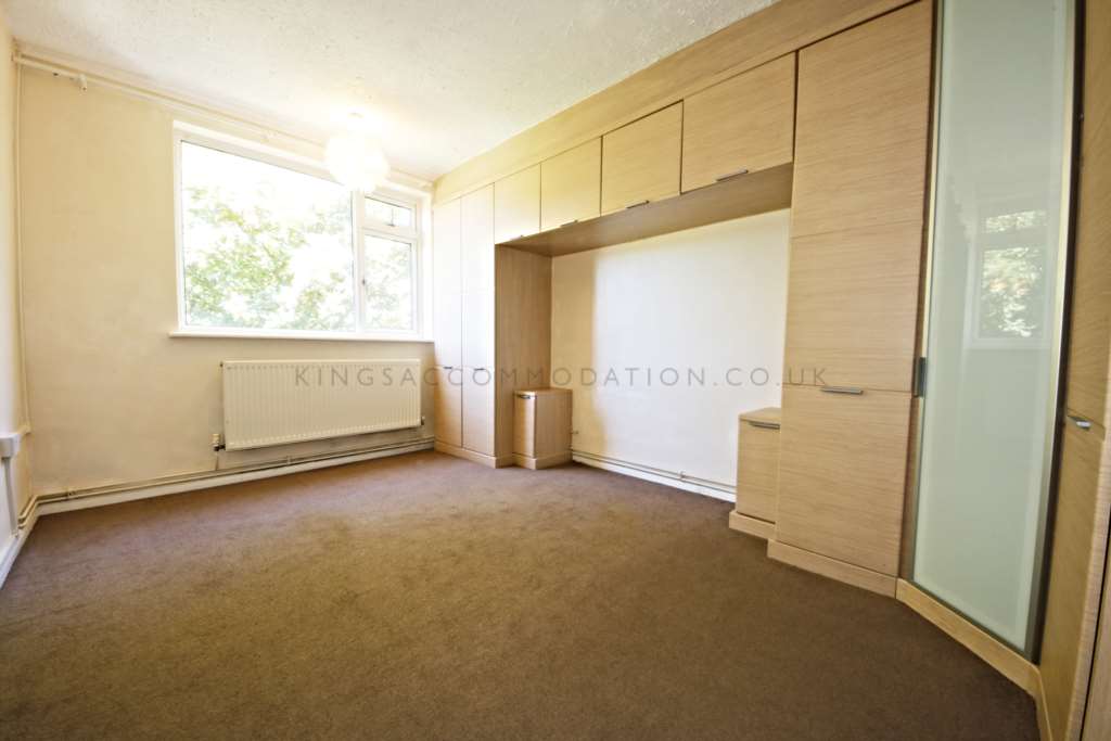 Additional Property Image 2 bedroom Flat for sale in London 4