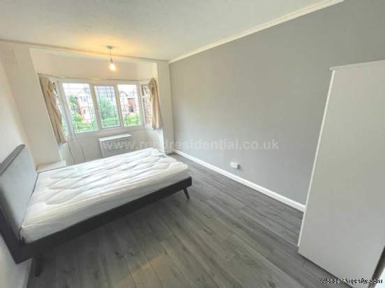 Additional Property Image 2 bedroom Apartment to rent in Birmingham 11