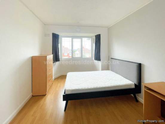 Additional Property Image 2 bedroom Apartment to rent in Birmingham 13