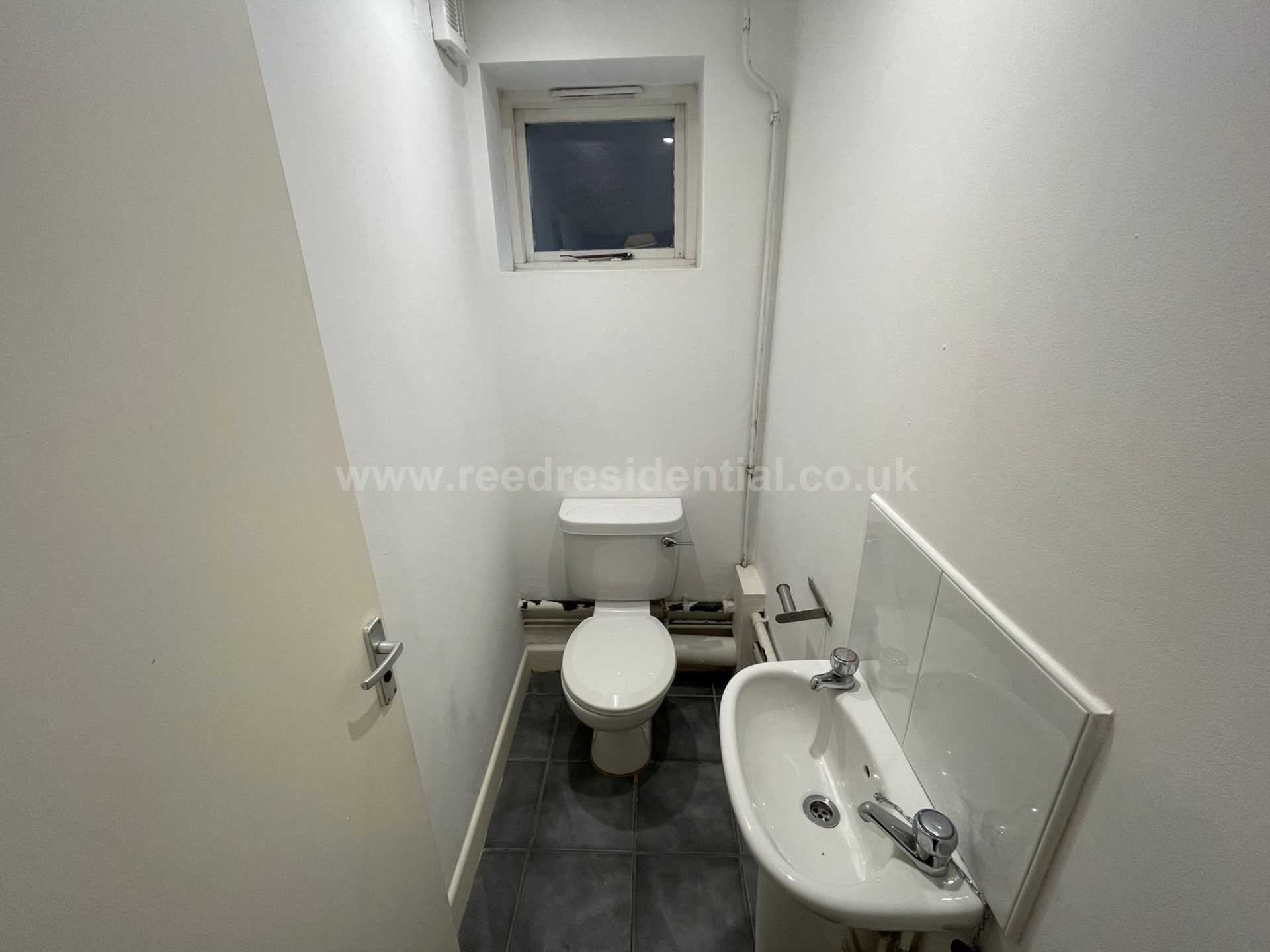 Additional Property Image 4 bedroom Apartment to rent in Nottingham 9
