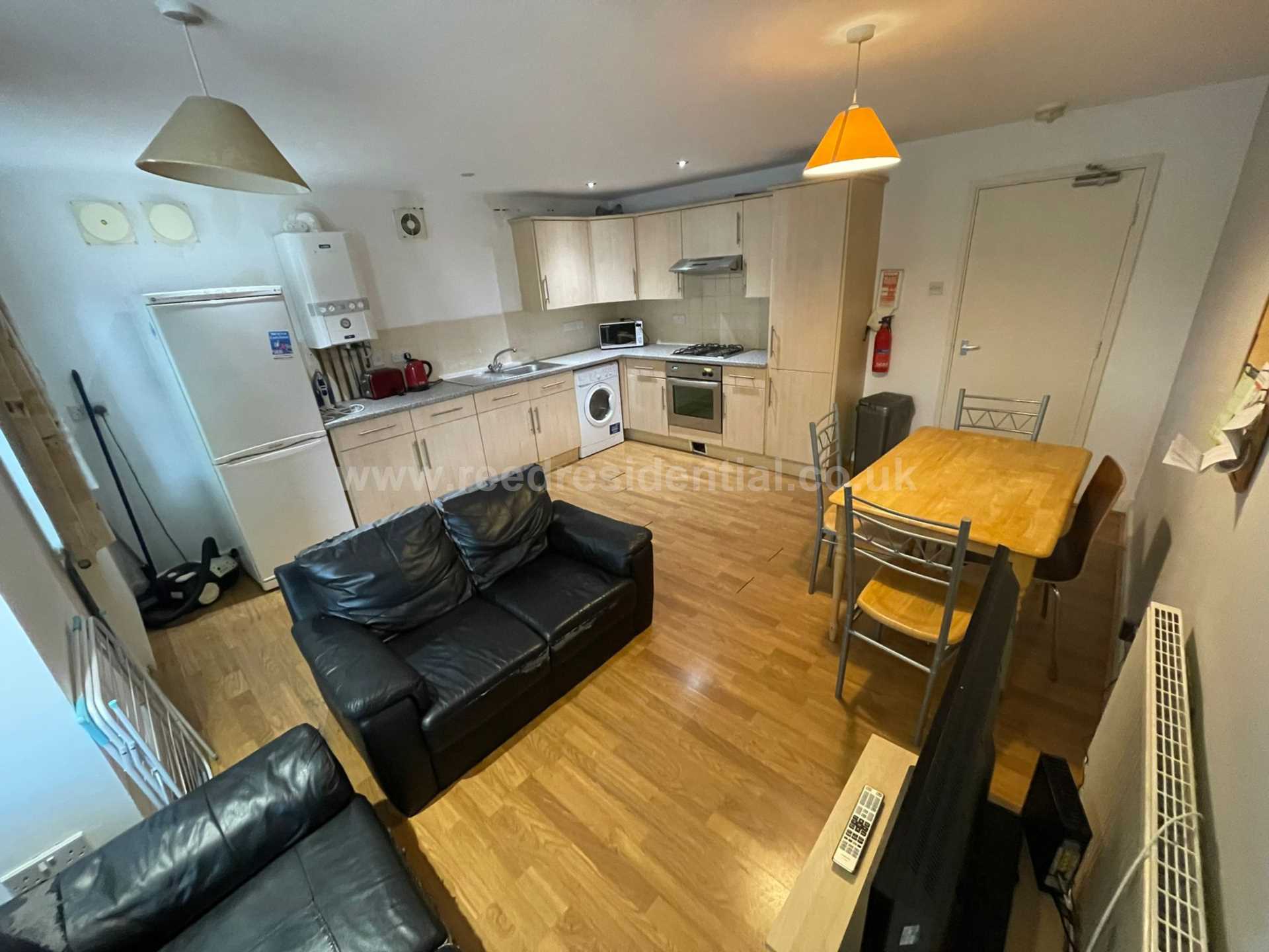 Additional Property Image 4 bedroom Apartment to rent in Nottingham 12