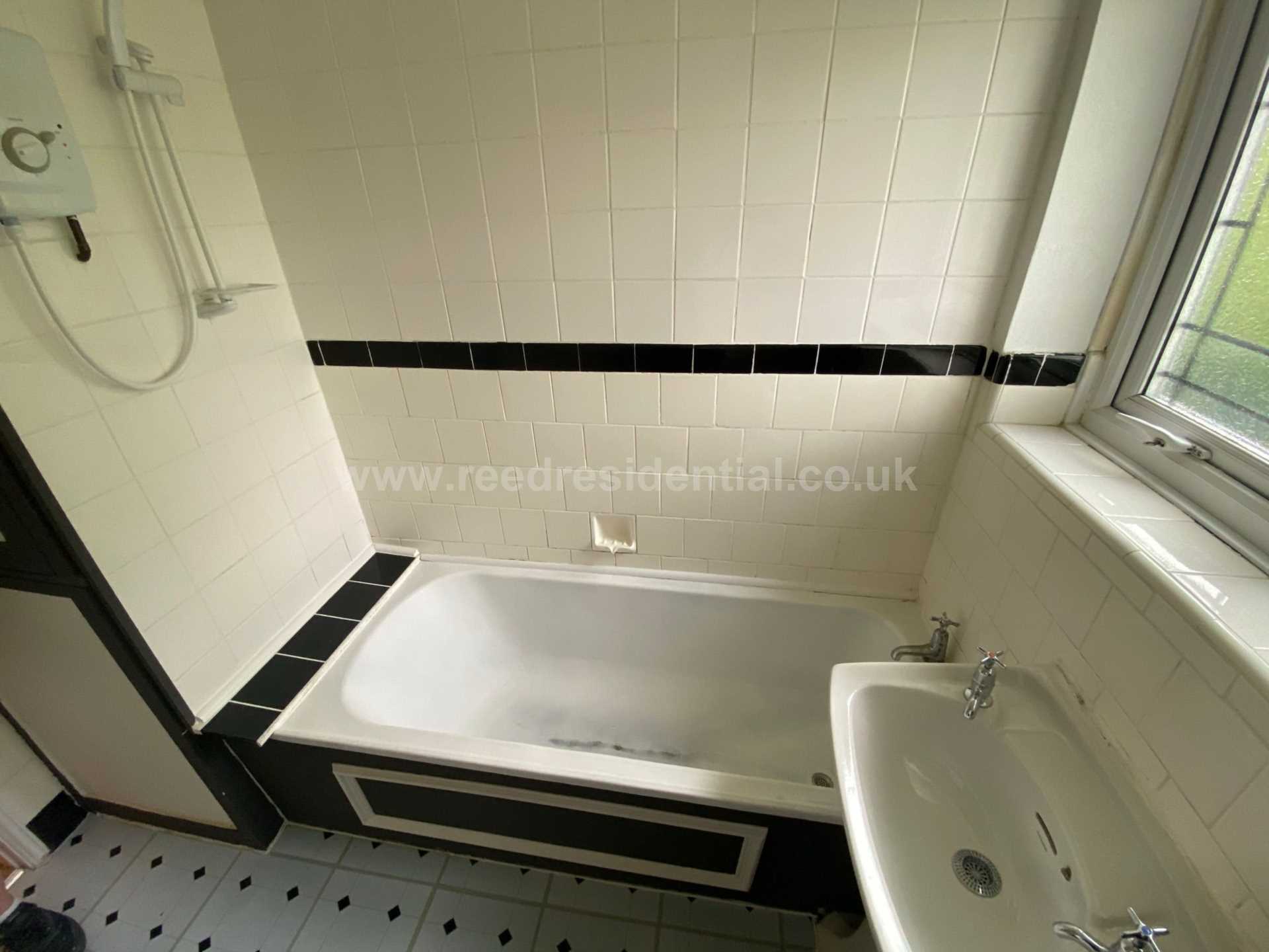 Additional Property Image 1 bedroom Apartment to rent in Birmingham 8
