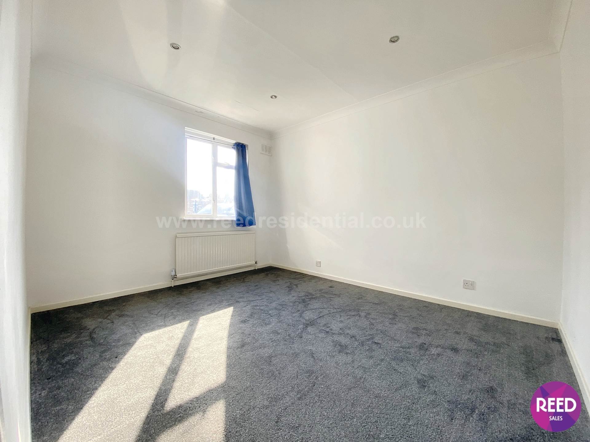 Additional Property Image 3 bedroom Semi Detached Bungalow to rent in Westcliff On Sea 17