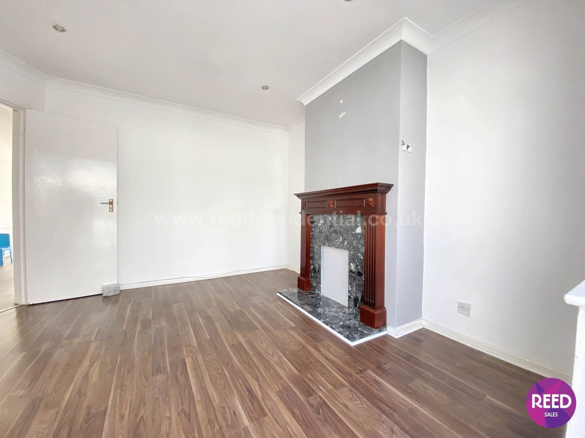 Additional Property Image 3 bedroom Semi Detached Bungalow to rent in Westcliff On Sea 20