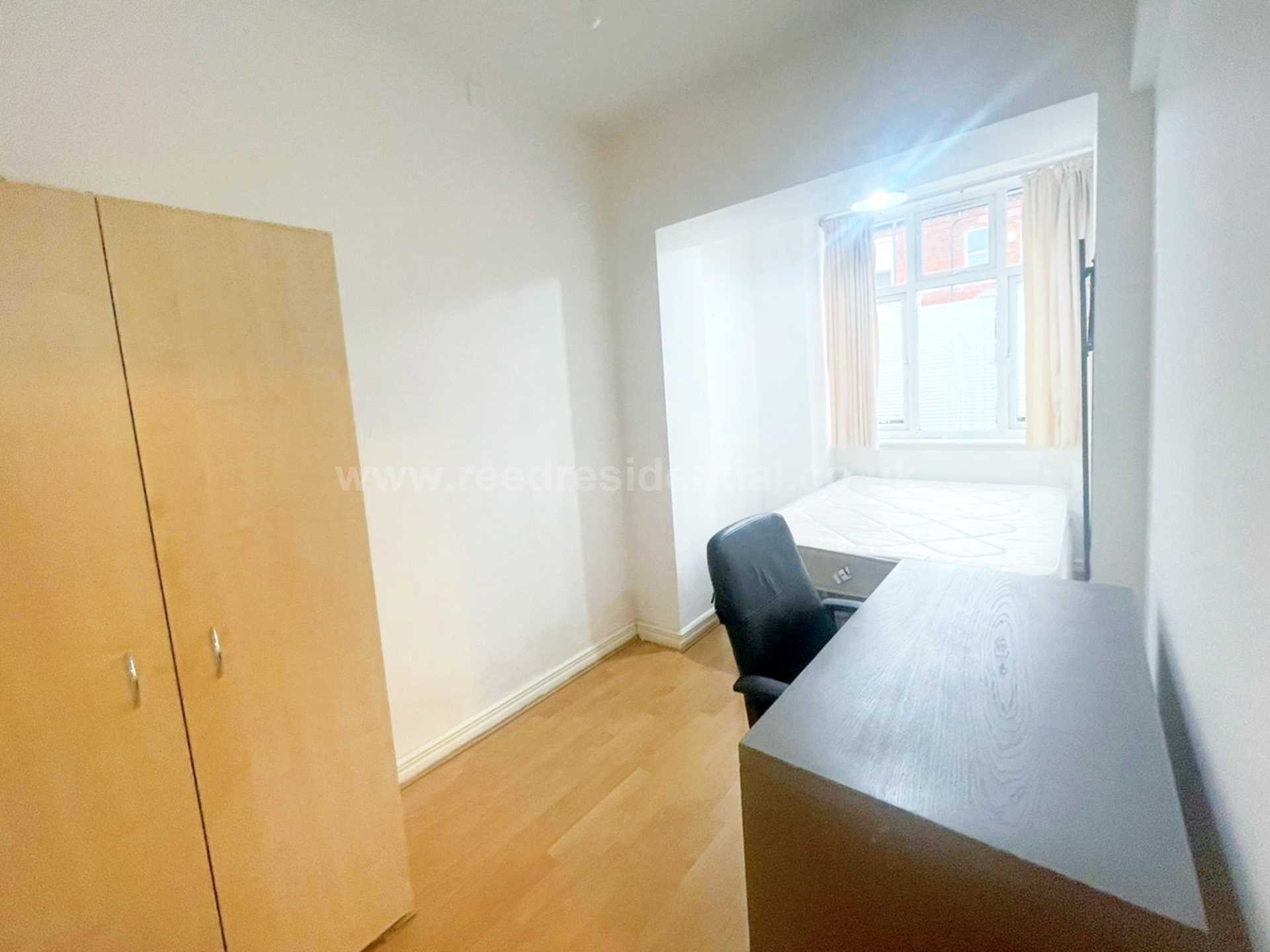 Additional Property Image 2 bedroom Apartment to rent in Birmingham 8